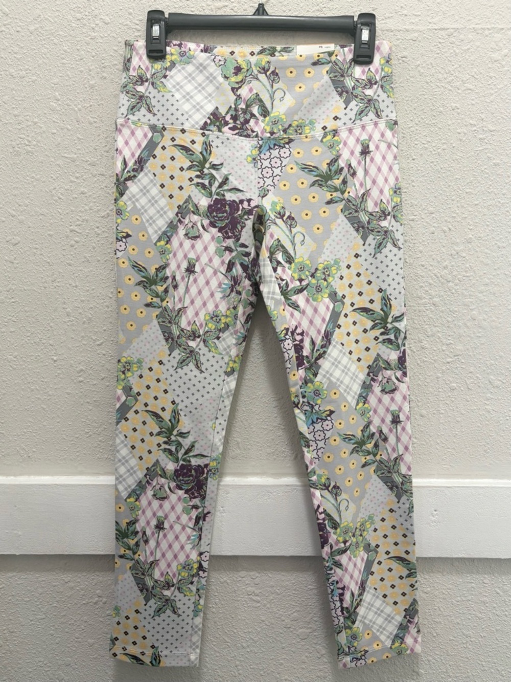 Slim-Sation by Multiples Floral Multi Pattern Leggings Size PS
